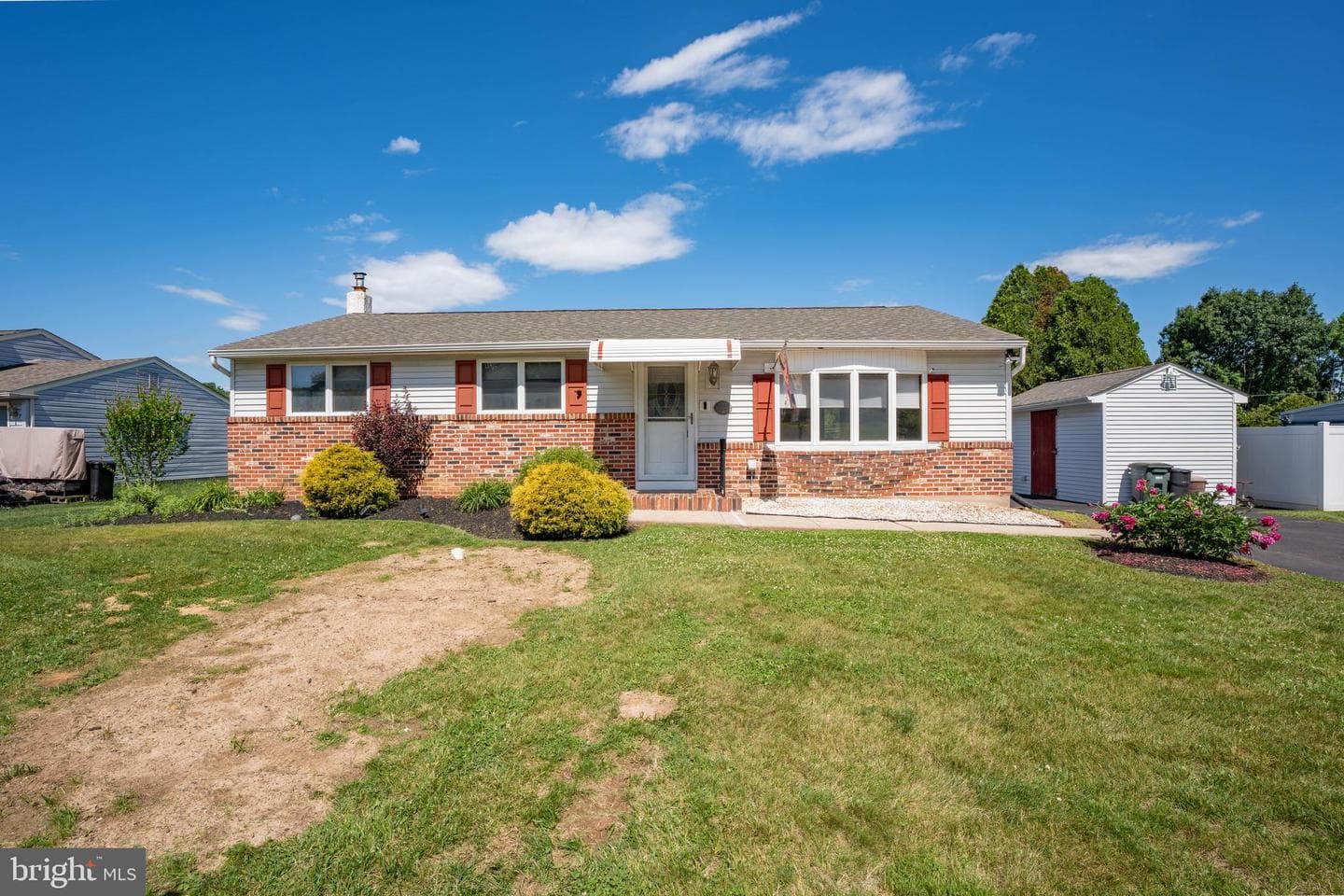 2022 Herrick Avenue photo 2