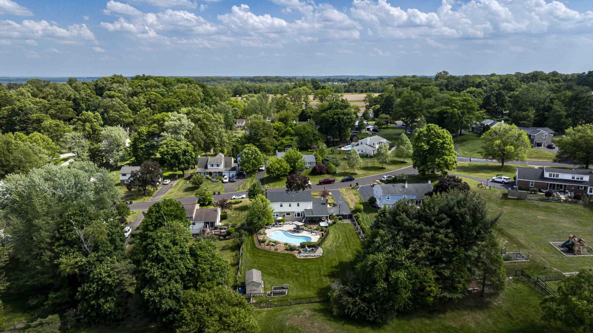 54 Beth Drive photo 35