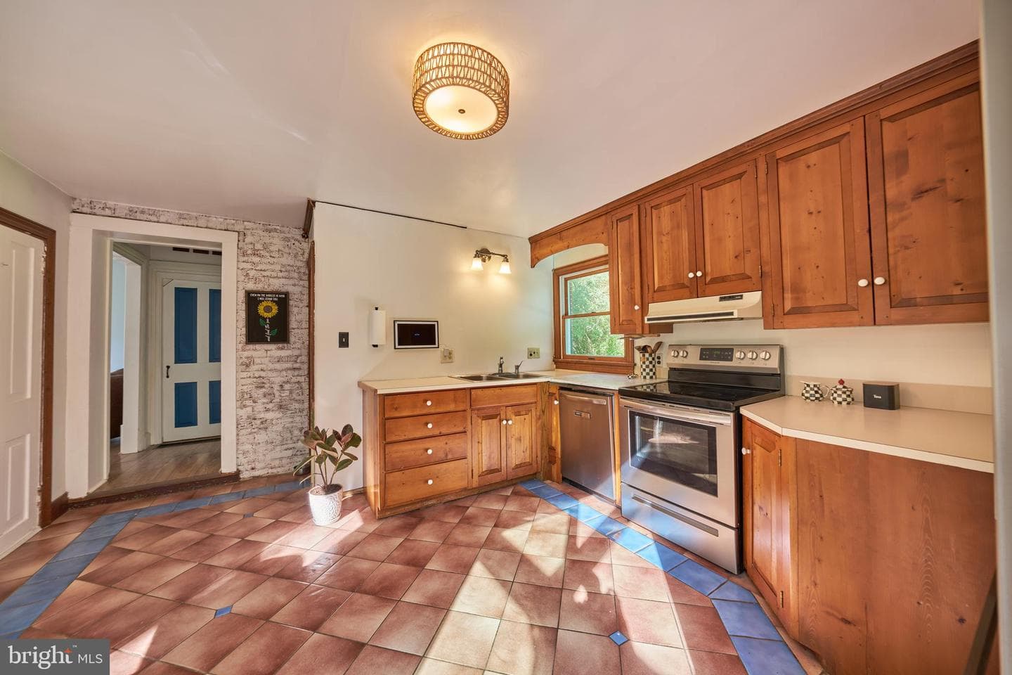 264 Durham Road photo 29