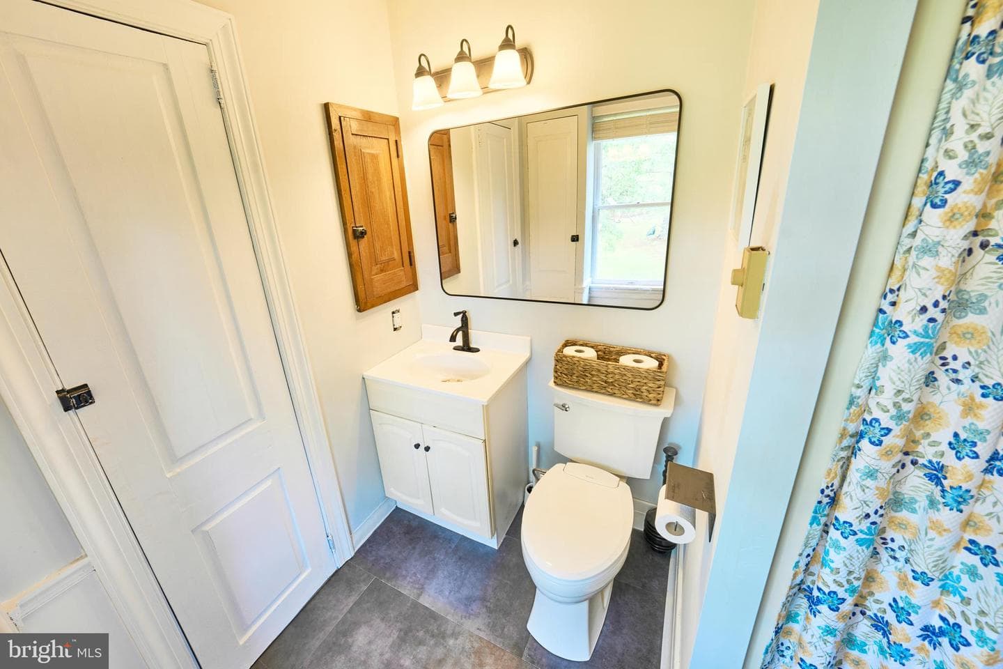 264 Durham Road photo 45