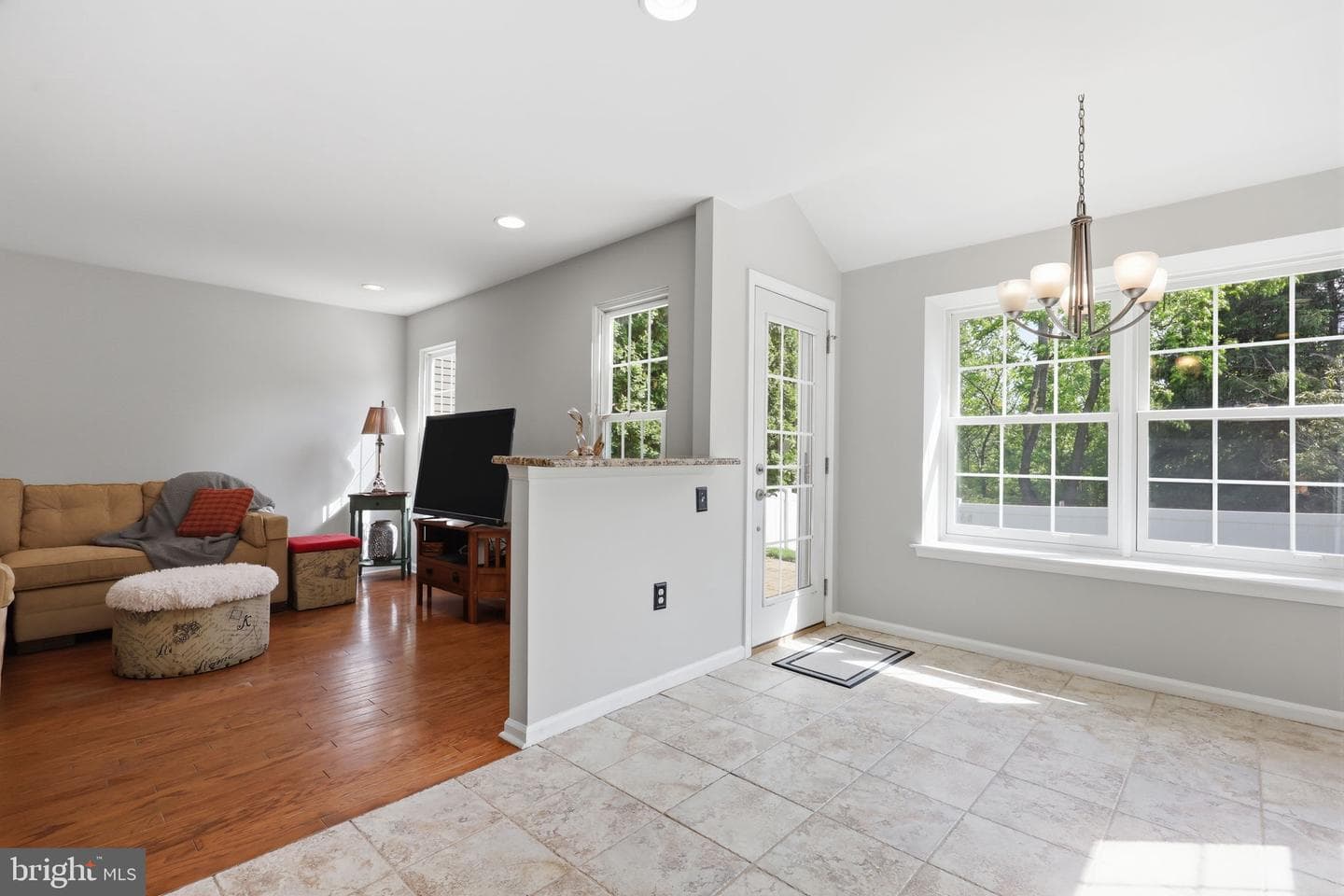 45 Honey Locust Lane photo 11