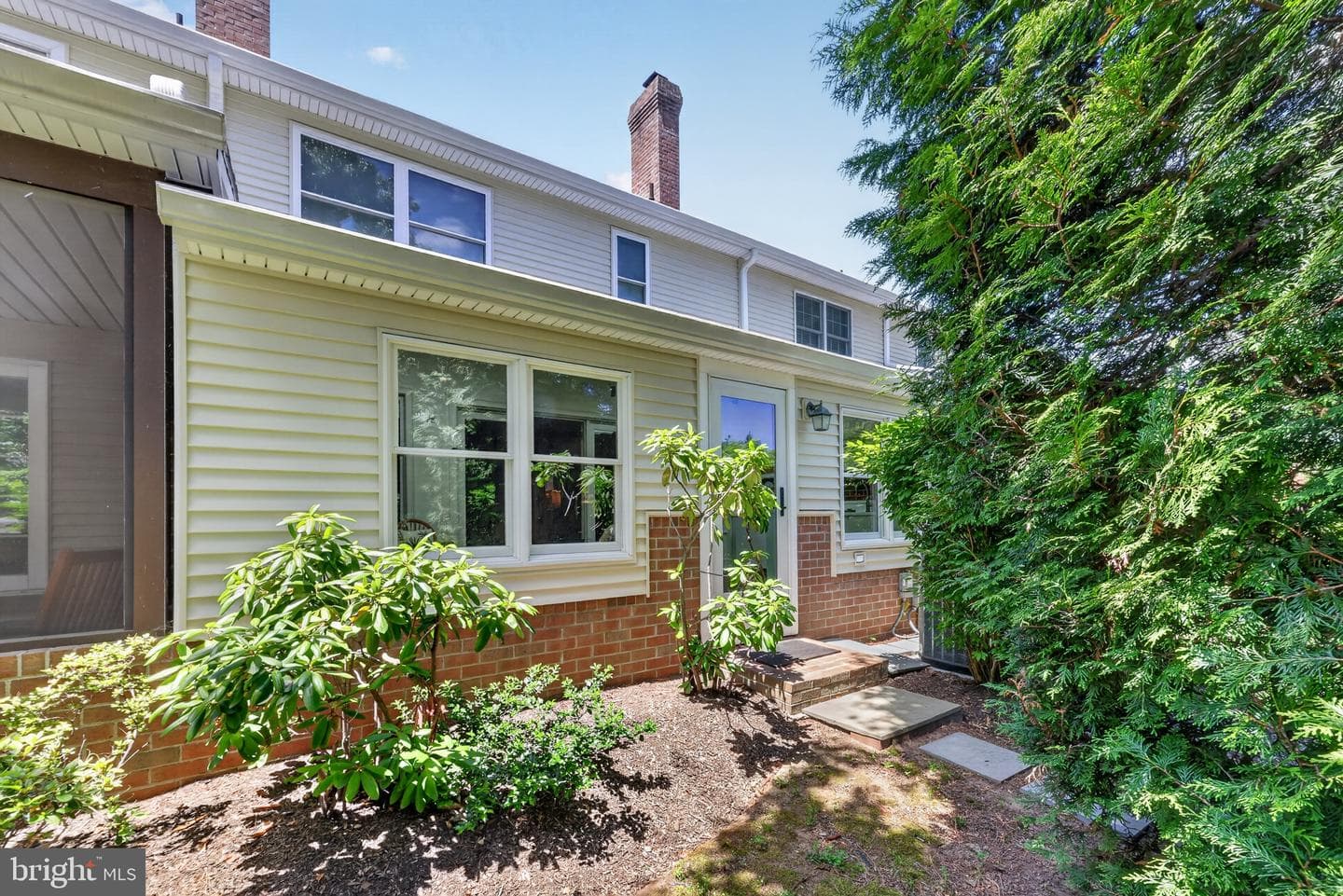 40 Sutphin Pines photo 15