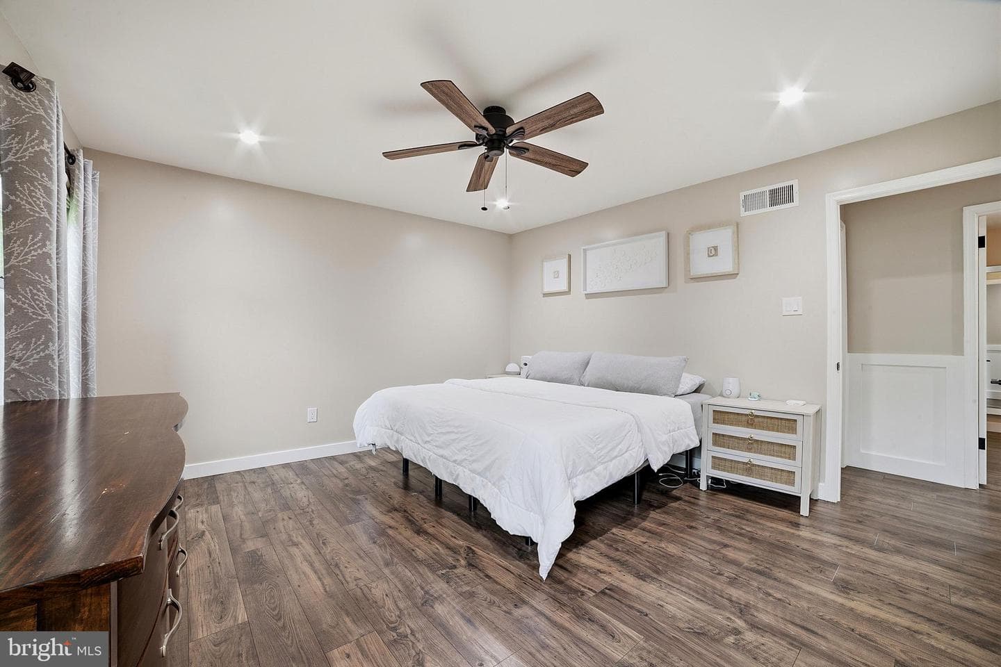 148 Hampton Drive photo 16