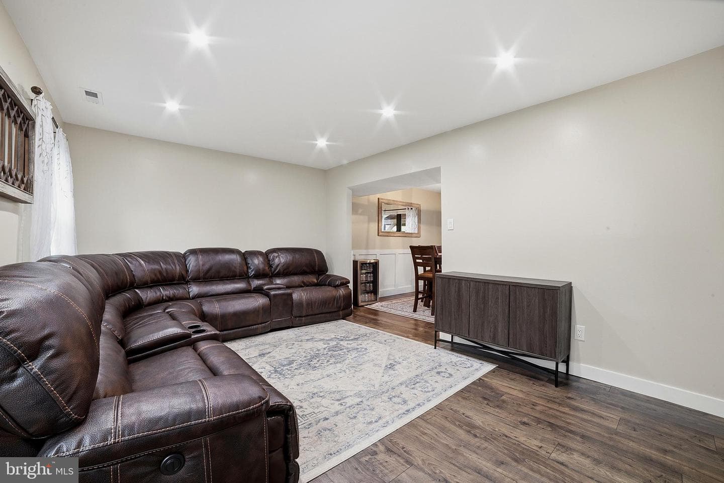 148 Hampton Drive photo 4