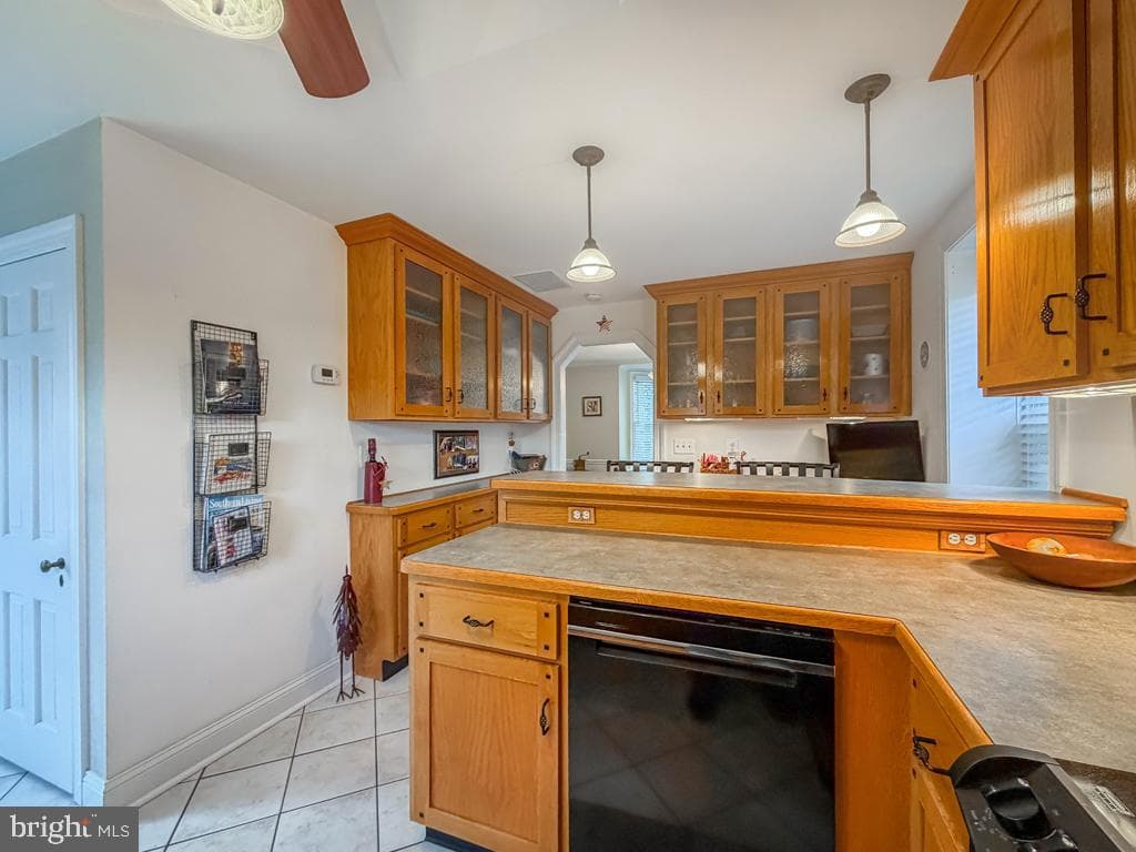 1220 Wilson Avenue photo 14