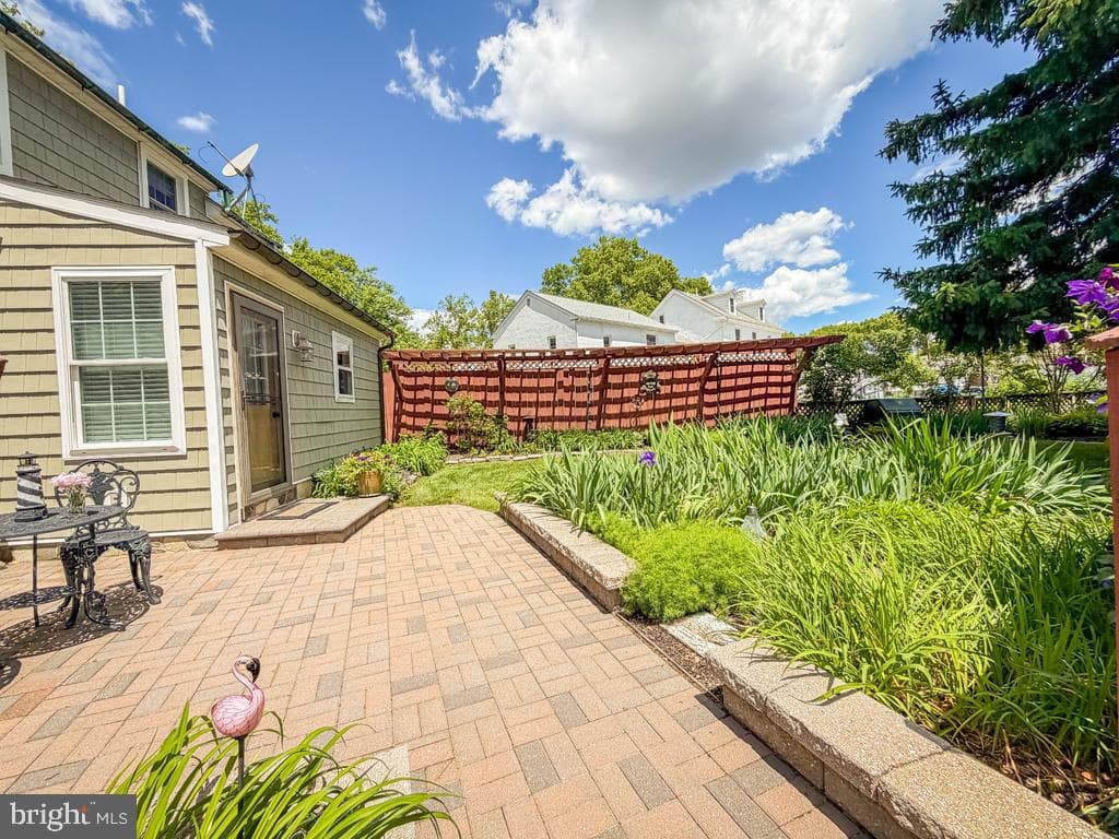 1220 Wilson Avenue photo 34