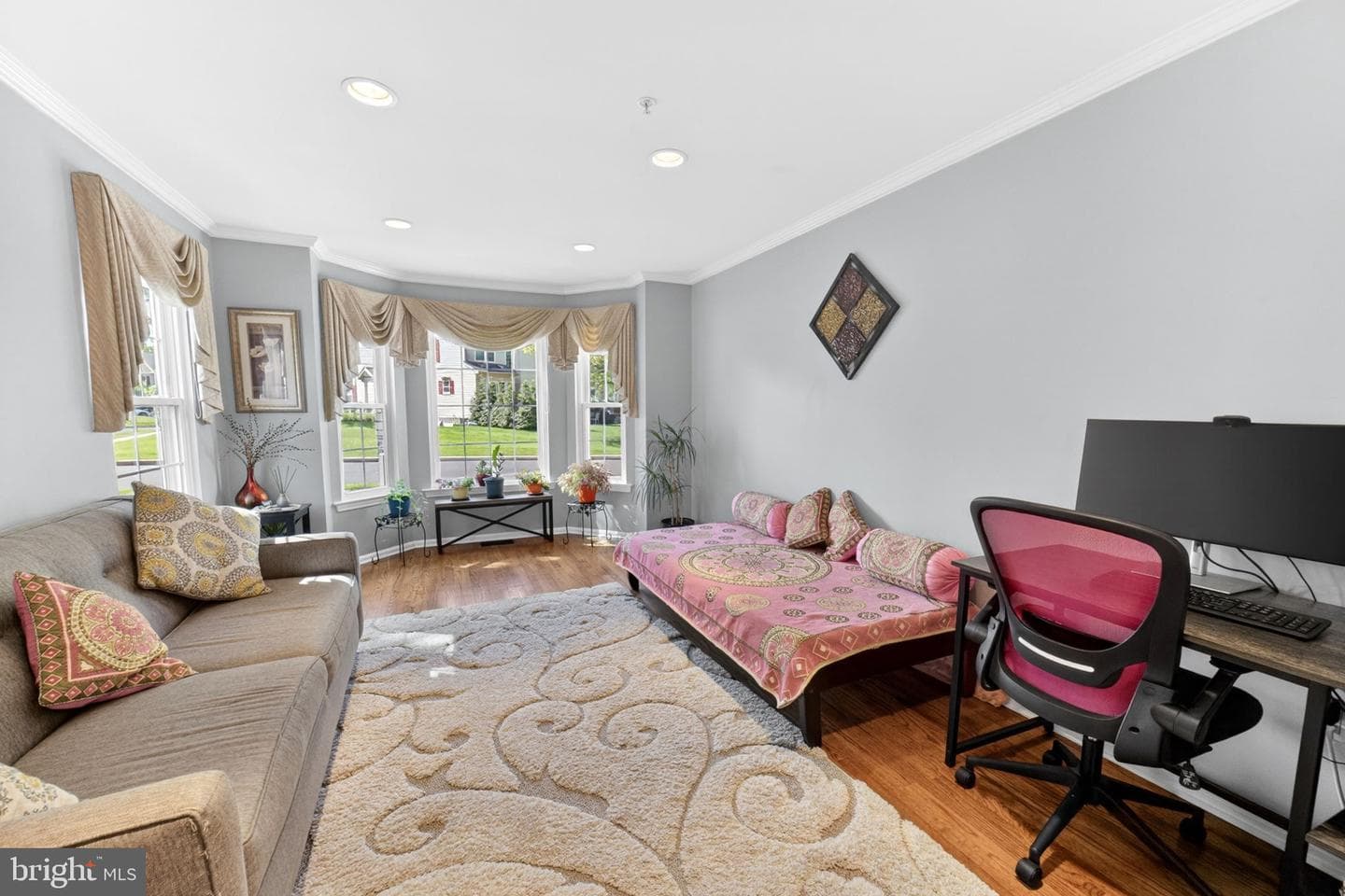 106 Julian Drive E photo 14