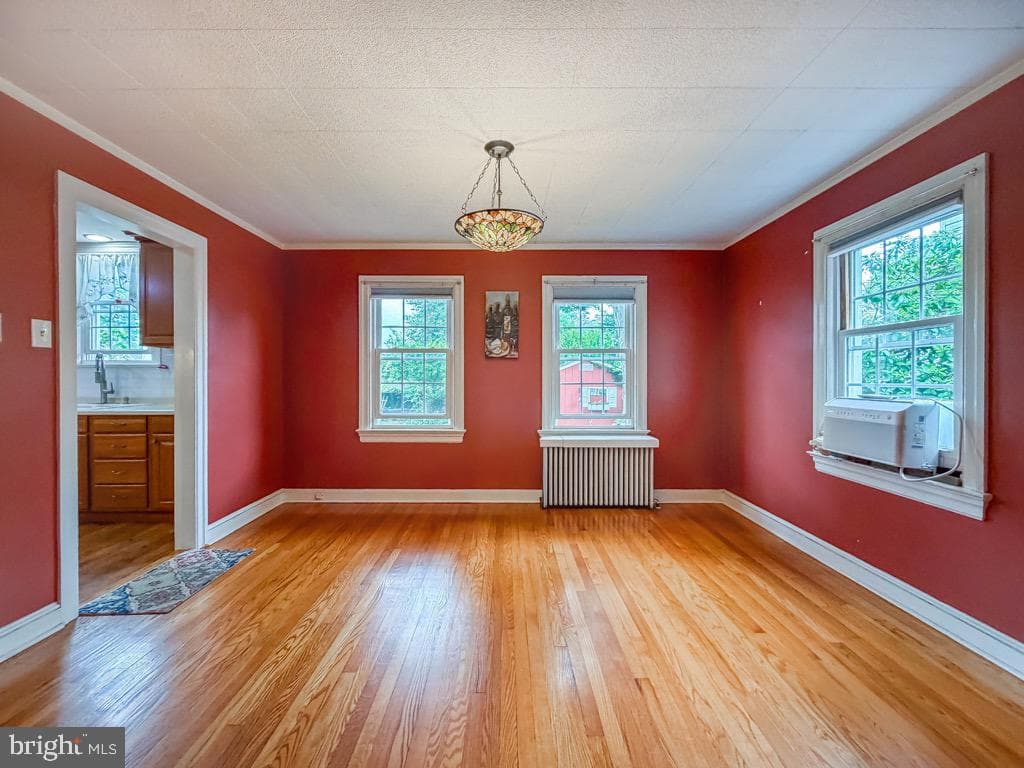 309 Harper Avenue photo 12