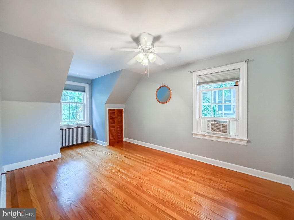 309 Harper Avenue photo 8