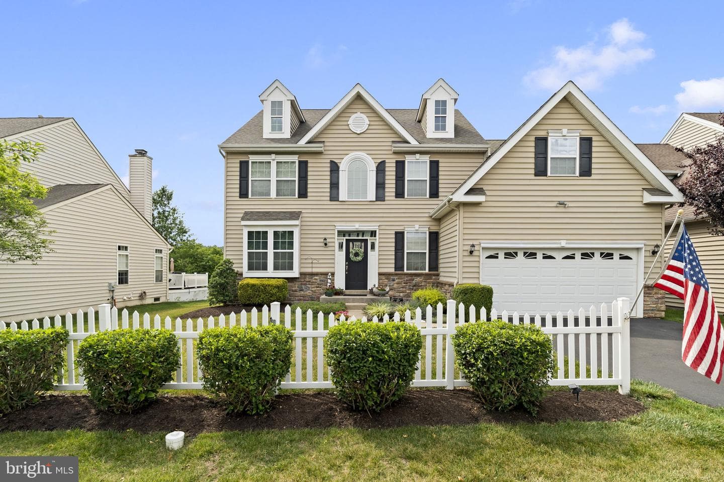 102 Overholt Drive photo 6