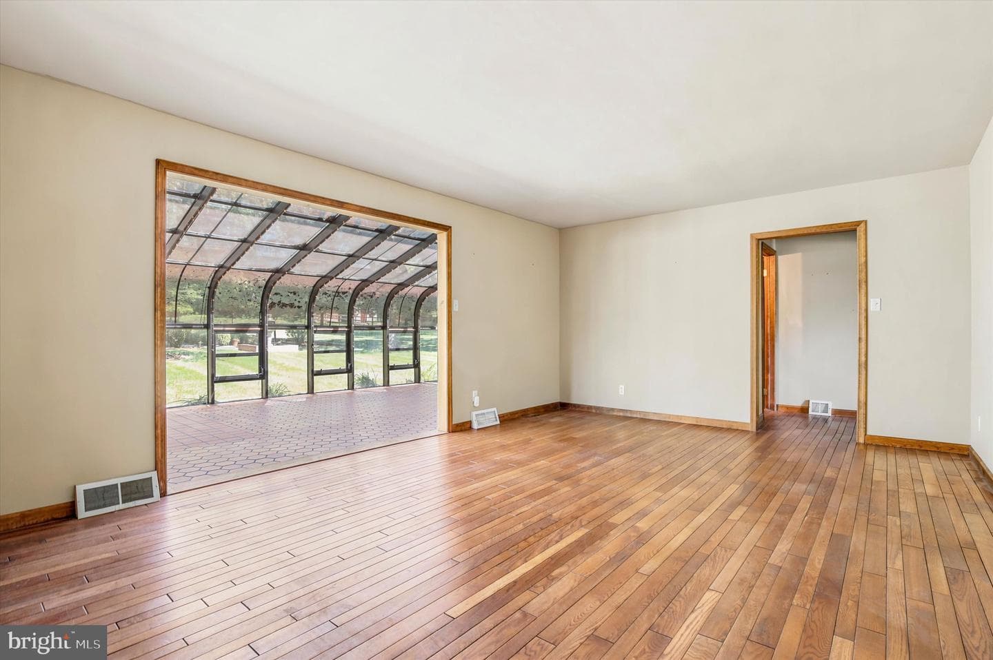 15 Brookdale Drive photo 18