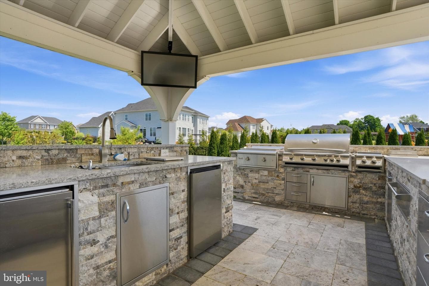 4 Shady Pines Drive photo 41