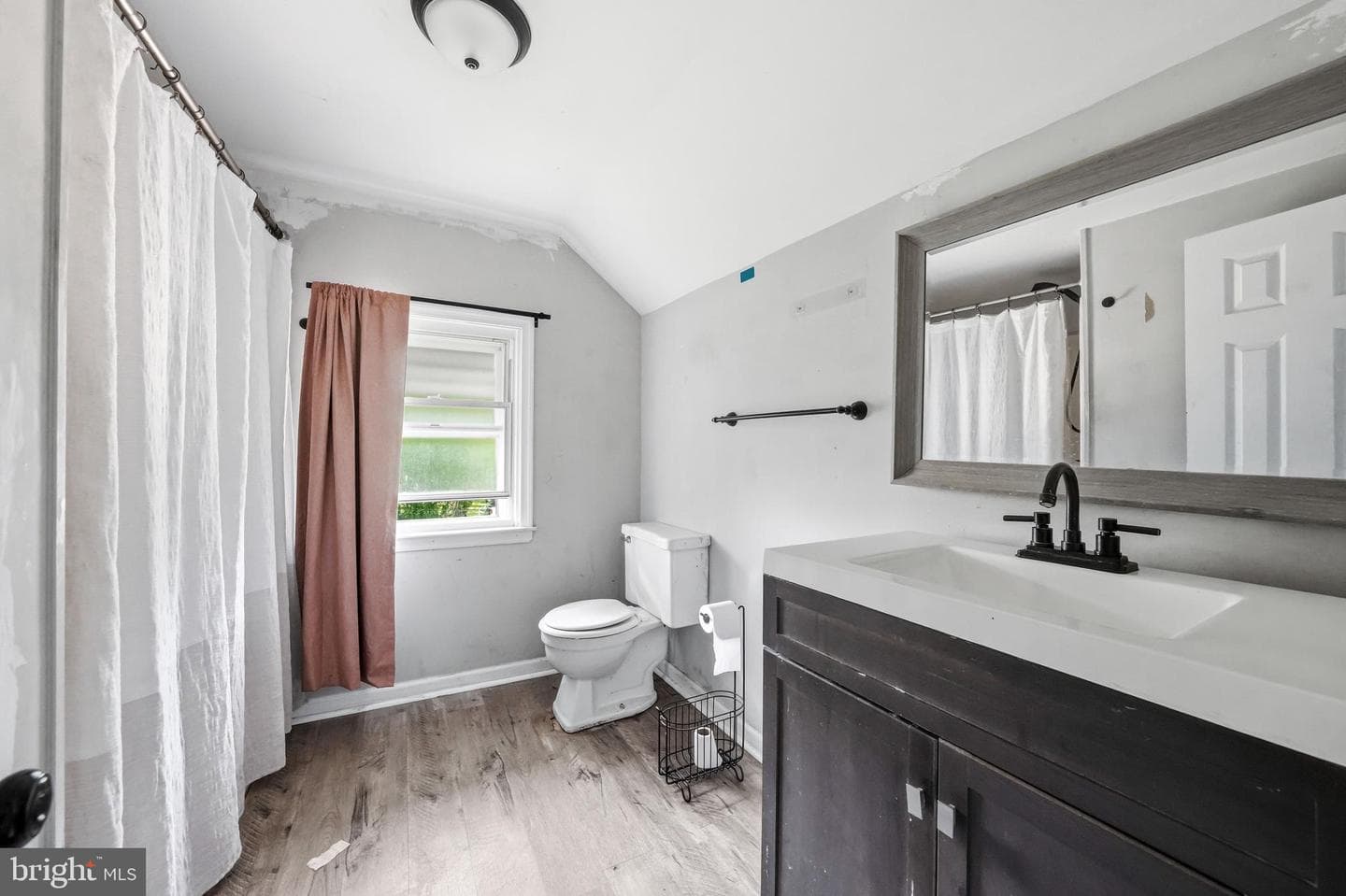 1938 Parkview Avenue photo 23