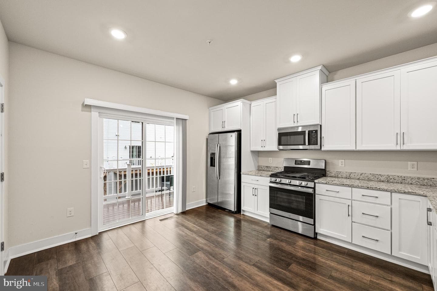 112 Annapolis Street photo 11