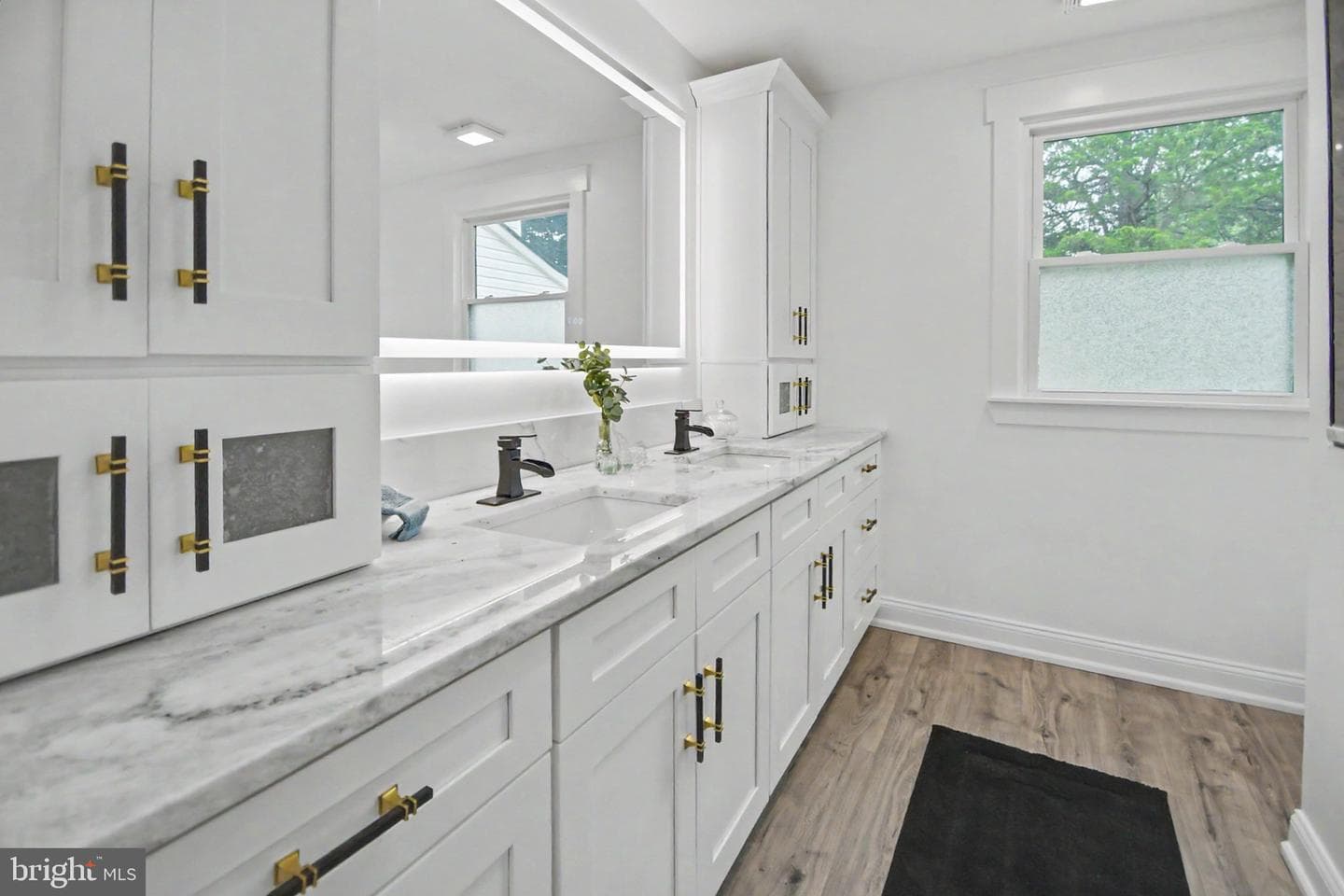 215 Mill Road photo 40