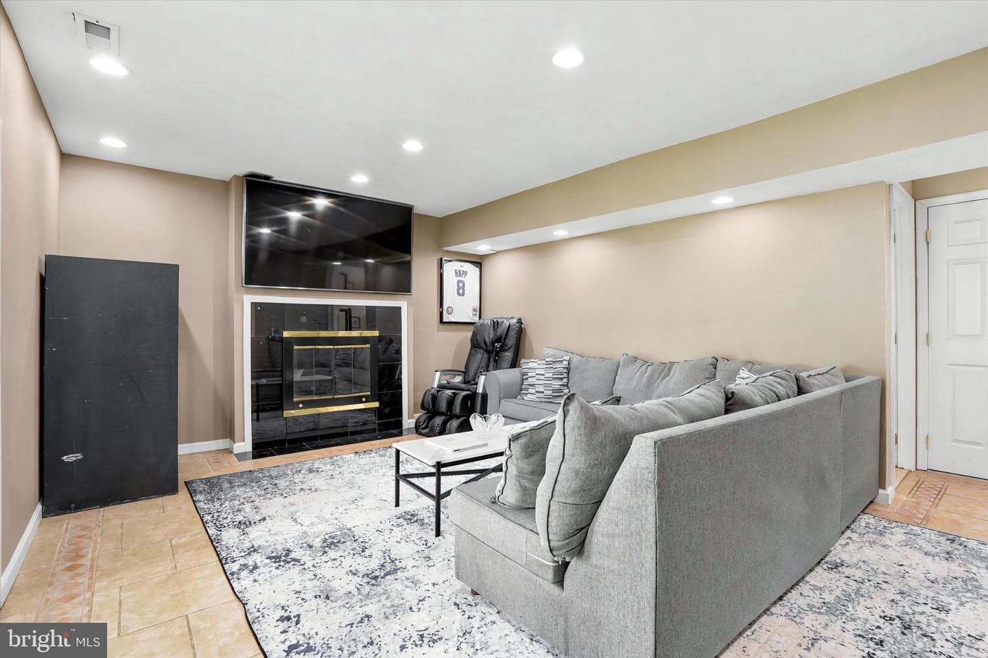 1316 Brown Avenue photo 3