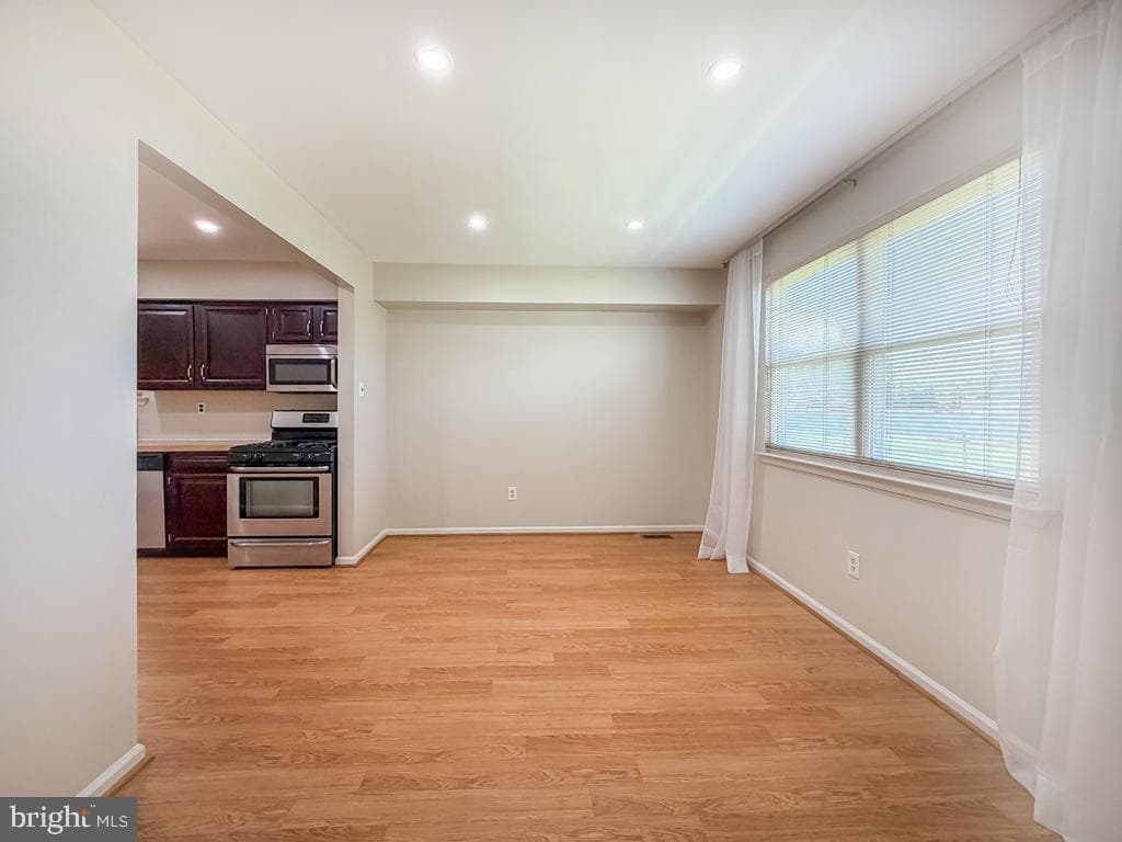 75 Dawson Road photo 11