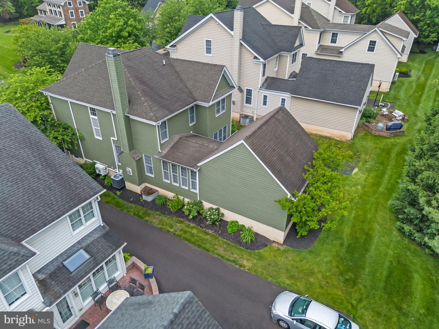 247 Cambridge Place photo 41