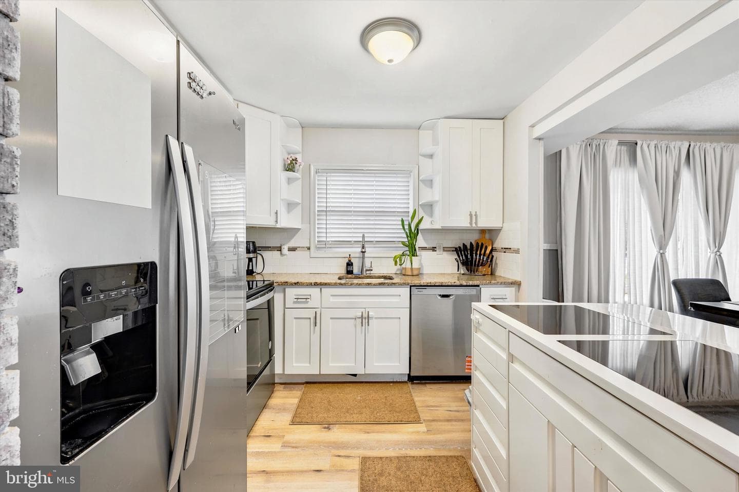 57 Whitewood Drive photo 8
