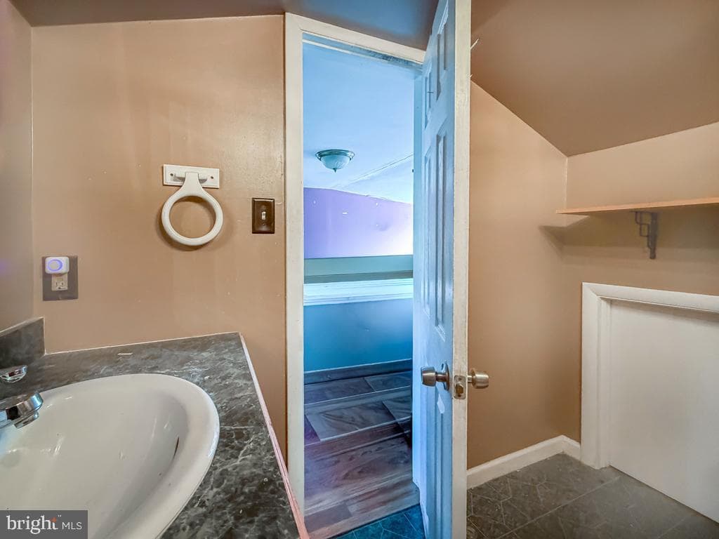 1157 Neshaminy photo 25