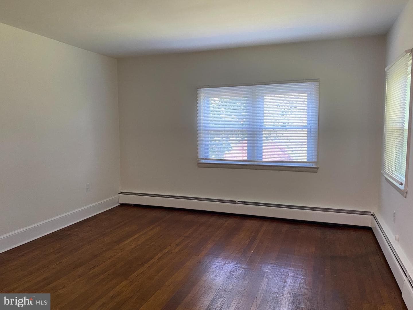 4361 Sunnyside Drive photo 16