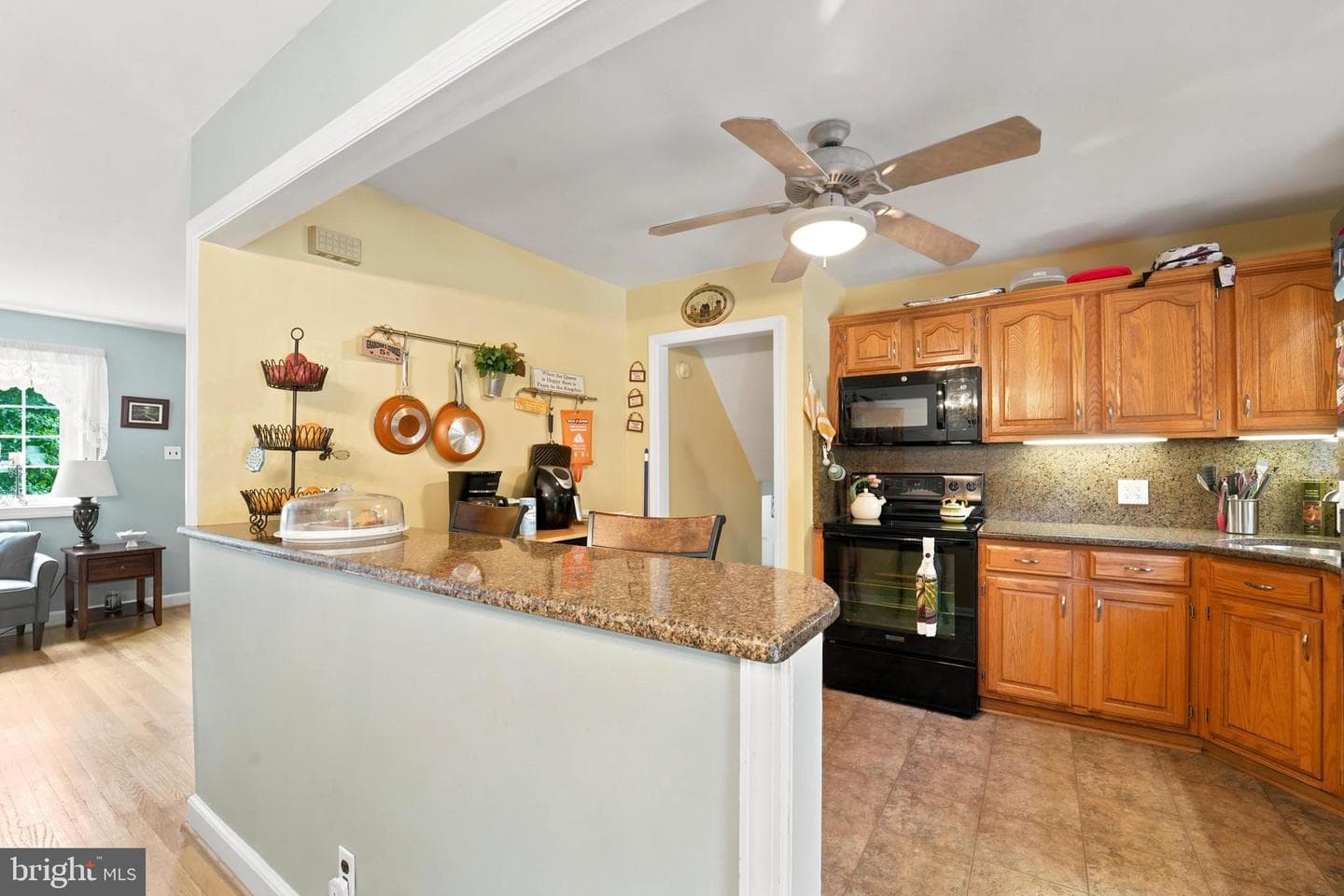 902 Carlin Drive photo 7