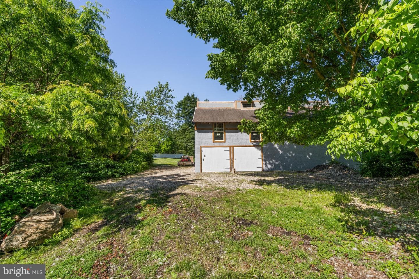 565 Hulmeville Road photo 42