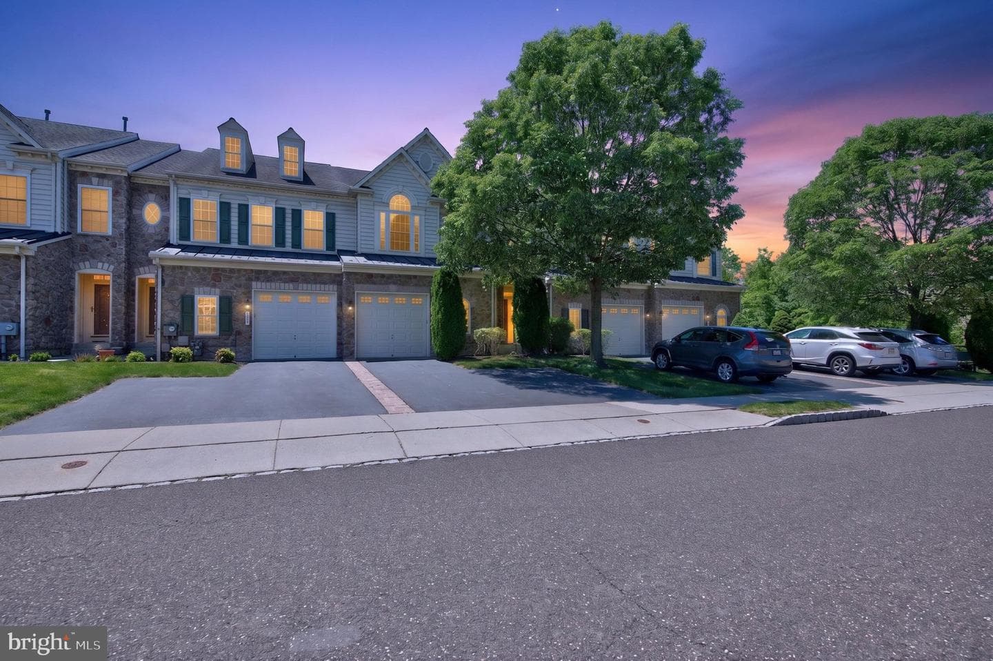 349 Village Way photo 10
