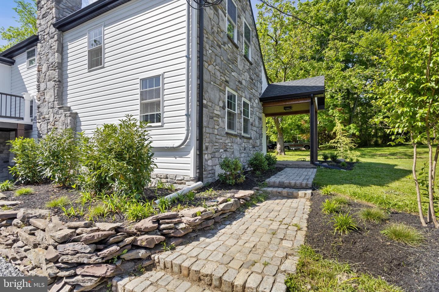 116 Upper Stump Road photo 4