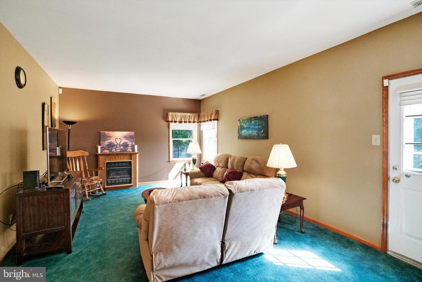 2125 Robin Drive photo 14
