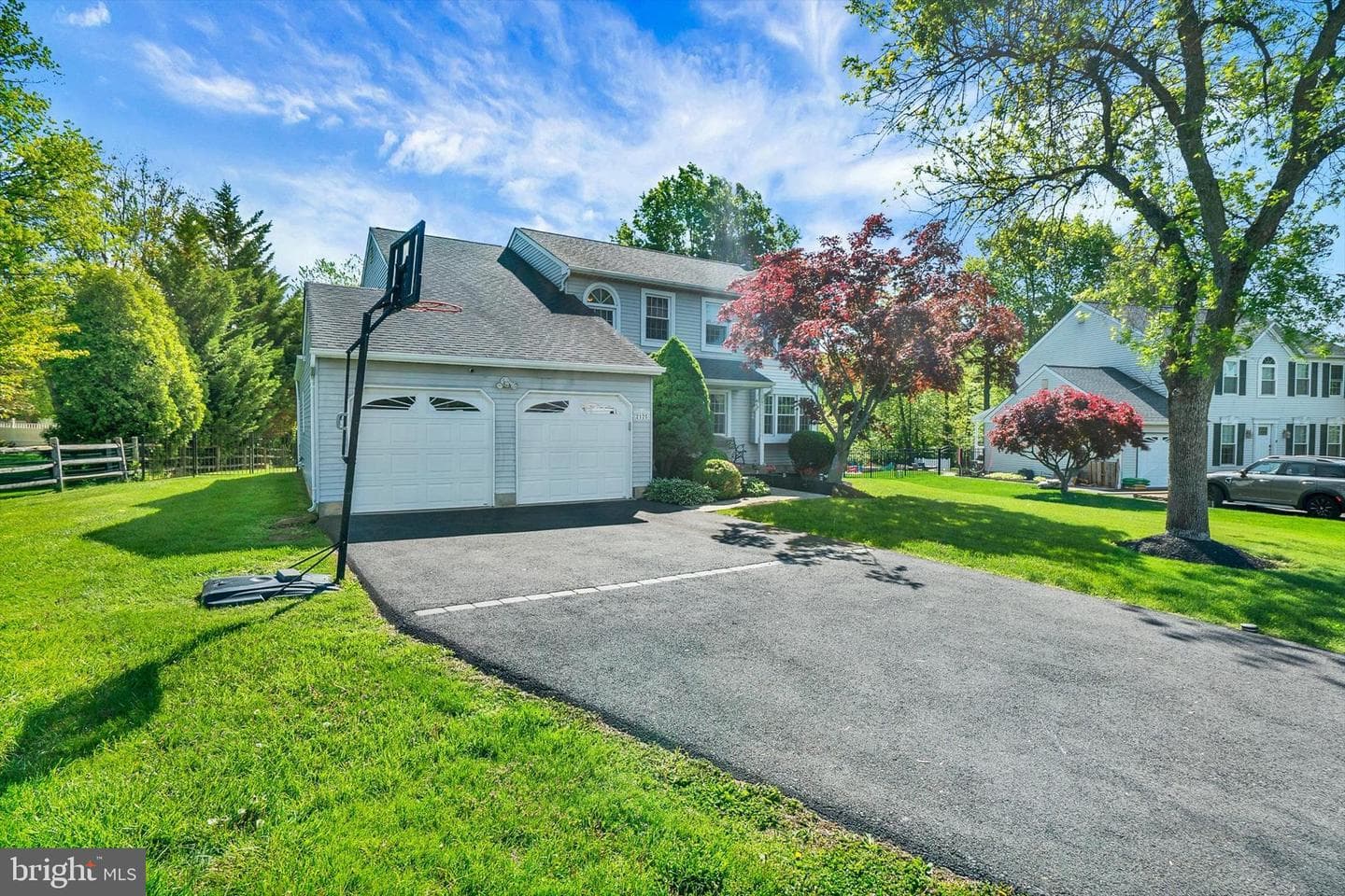 2125 Robin Drive photo 4