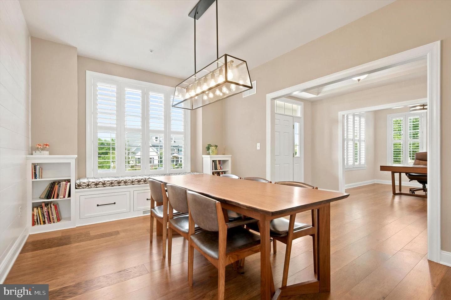 1 Bennett Lane photo 7