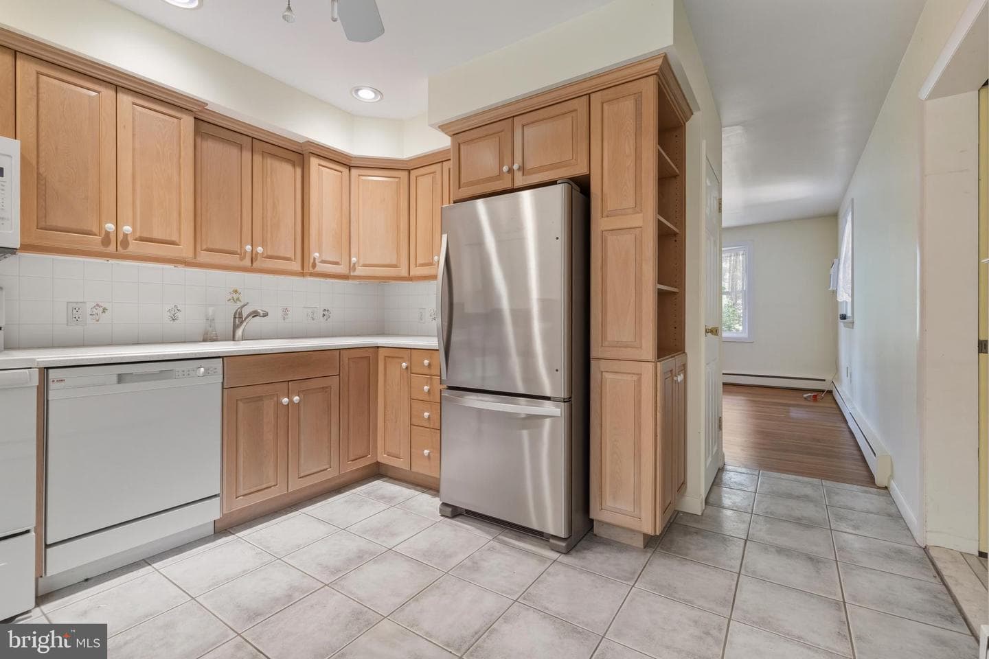 6202 Ferry Road photo 13
