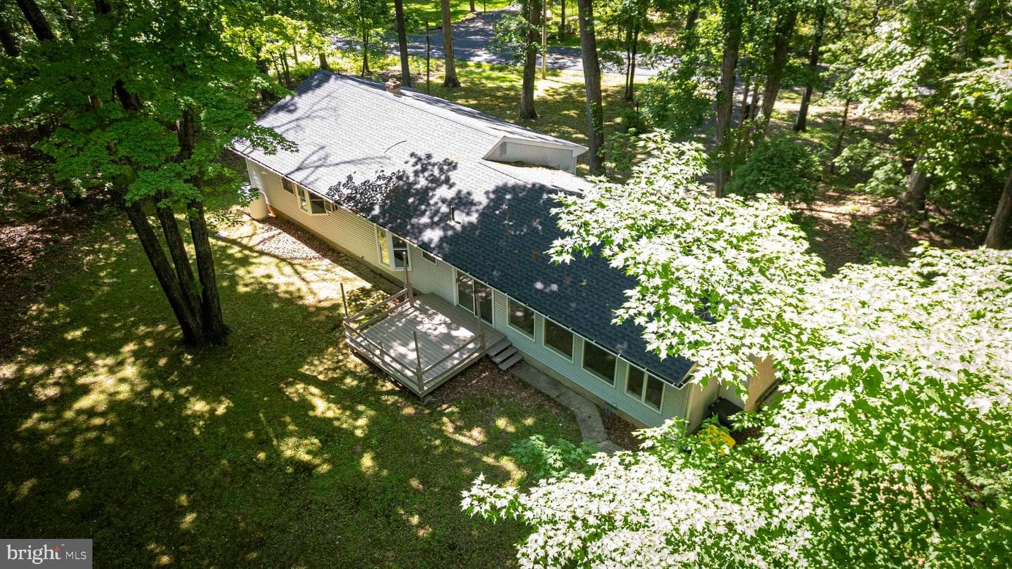 6202 Ferry Road photo 36