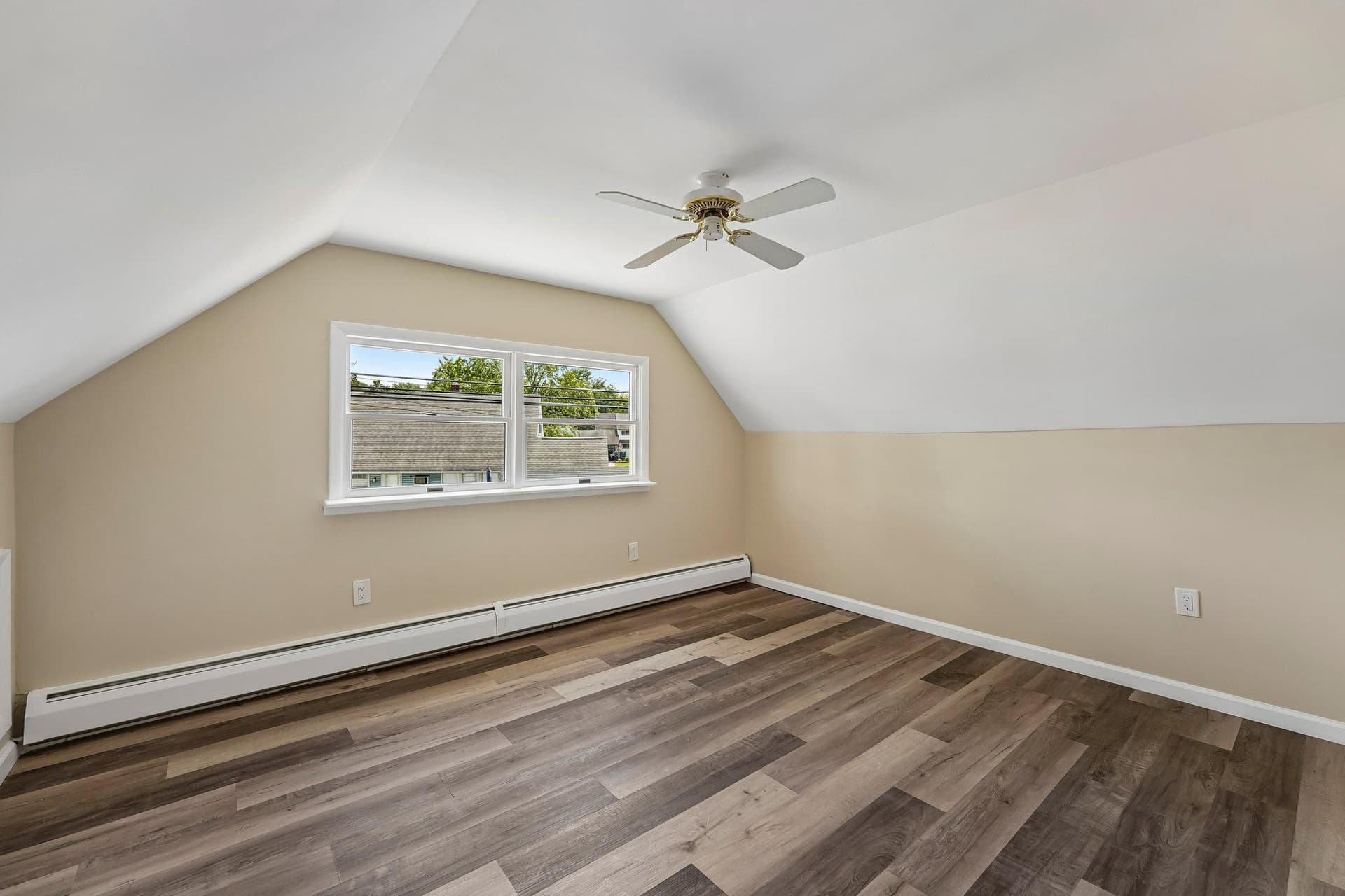 9 Rustleaf Lane photo 24