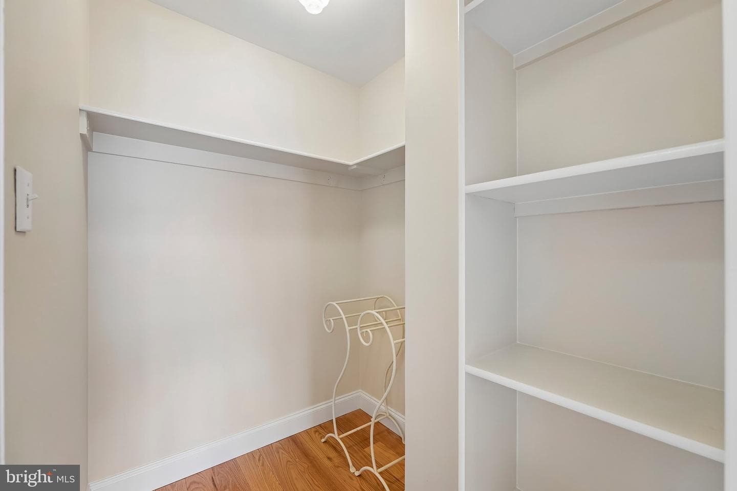 262 Logan Street photo 22