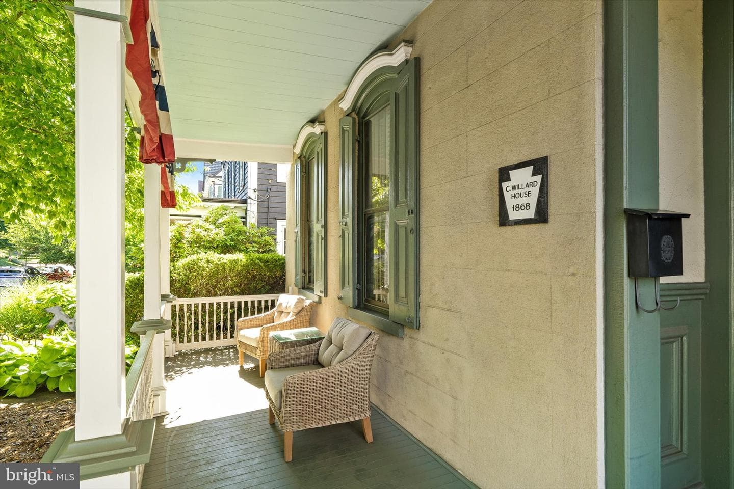 204 E Washington Avenue photo 10