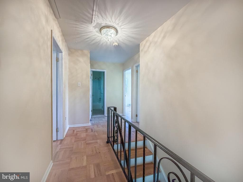 16 Upton Lane photo 26