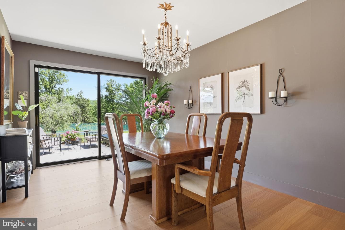33 Woodhill Road photo 18