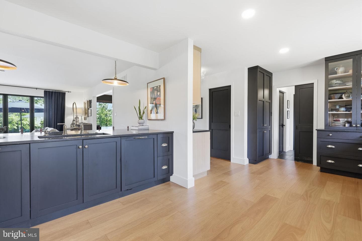 33 Woodhill Road photo 9