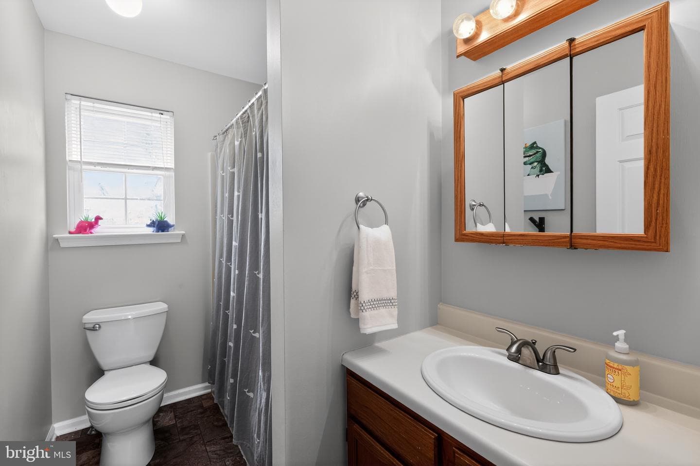 536 Whitford Circle photo 23