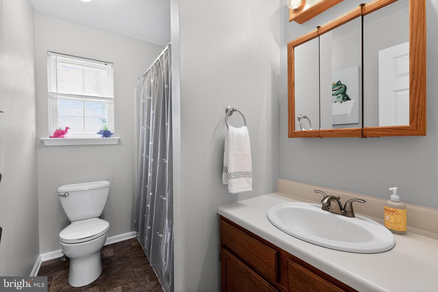 536 Whitford Circle photo 34