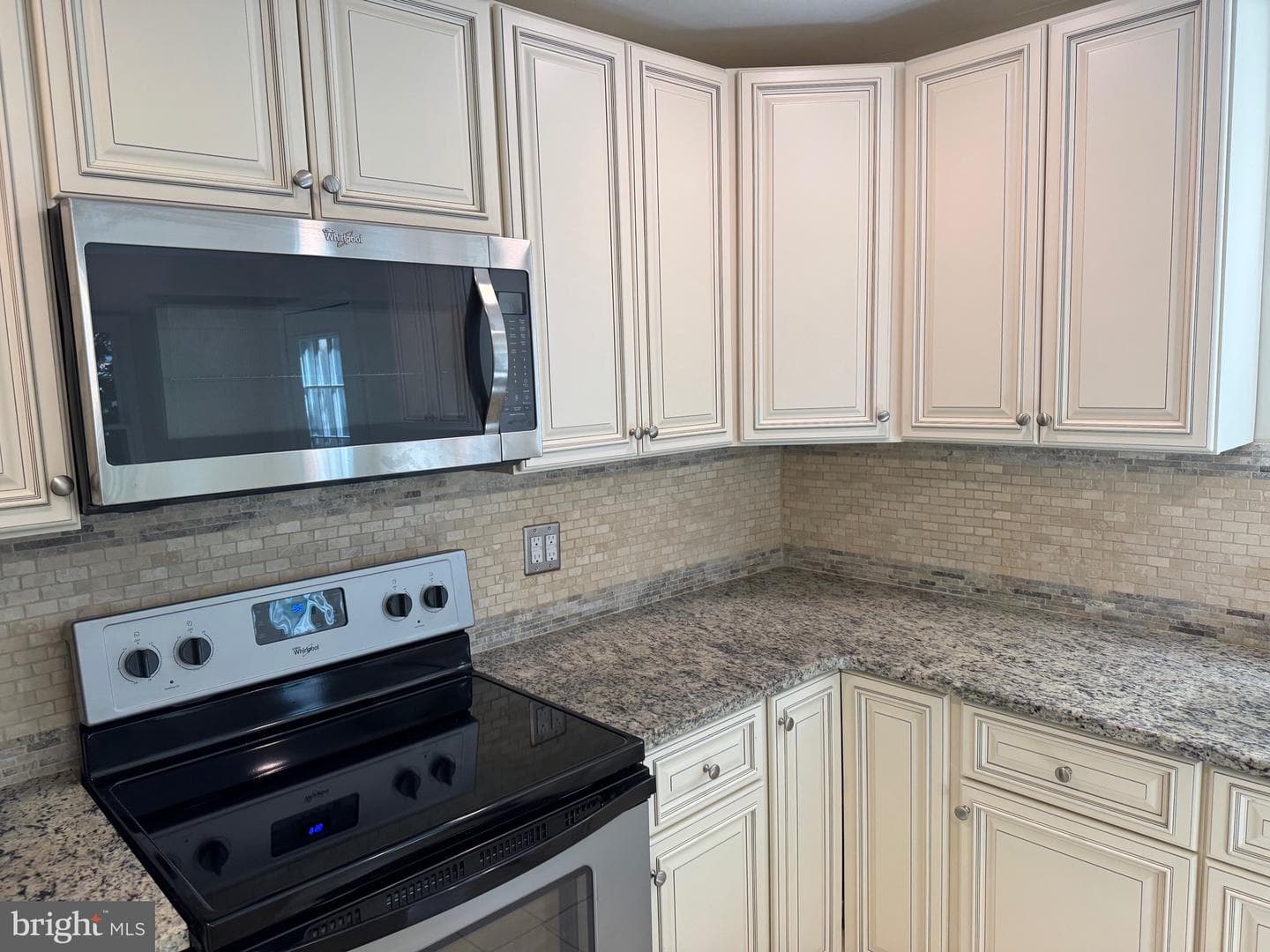 60 Providence Avenue photo 11