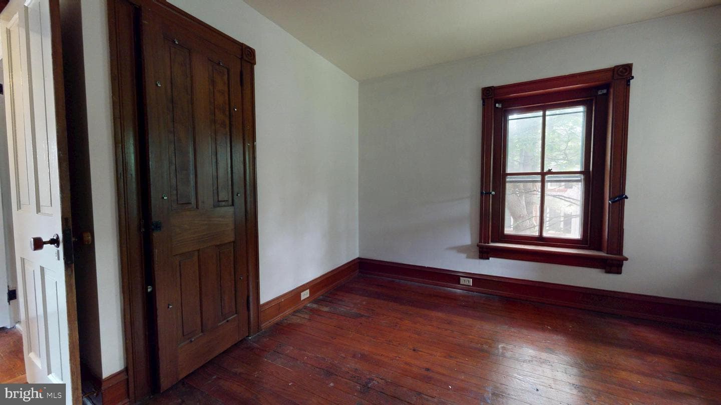 3162 Bedminster Road photo 23