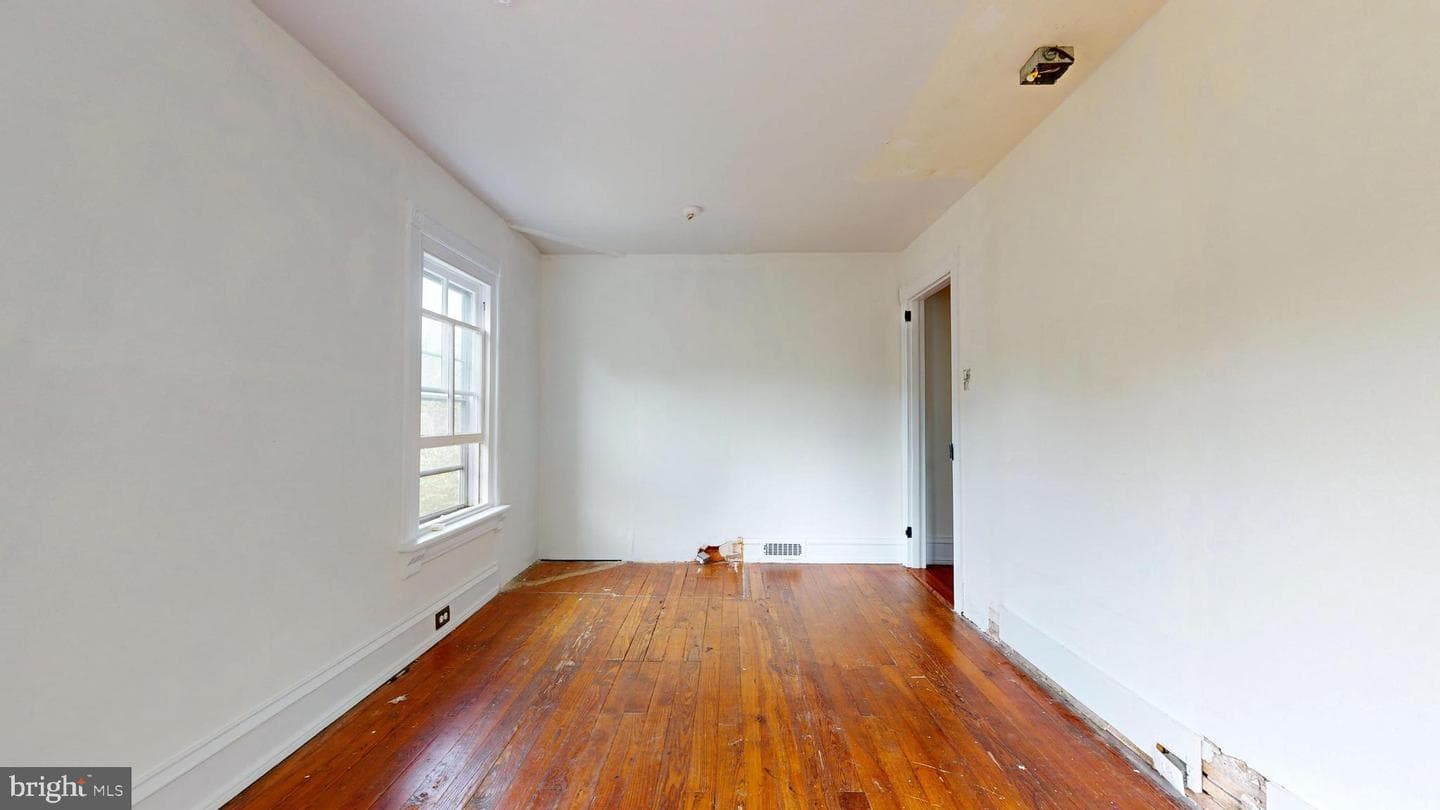3162 Bedminster Road photo 25