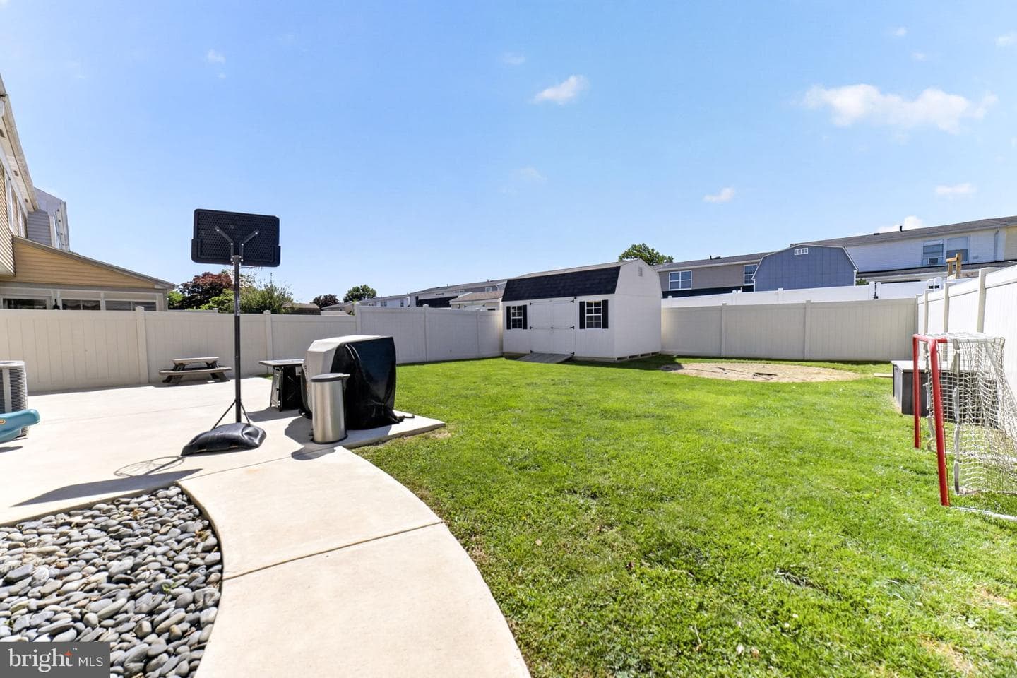 5725 Cavalier Court photo 4