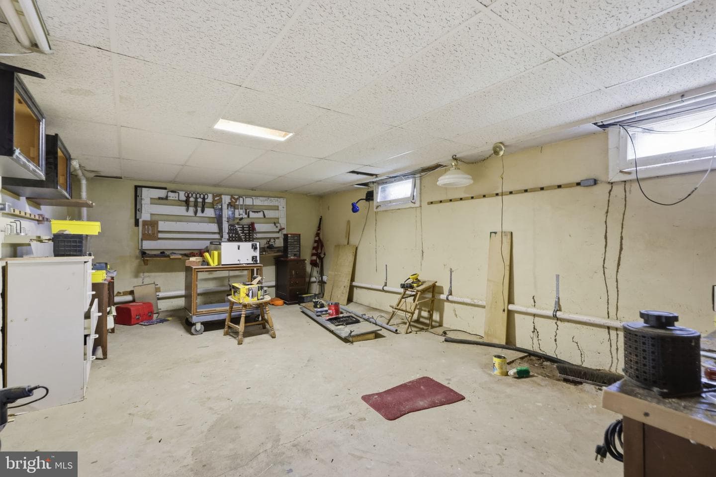 623 Lafayette Street photo 35