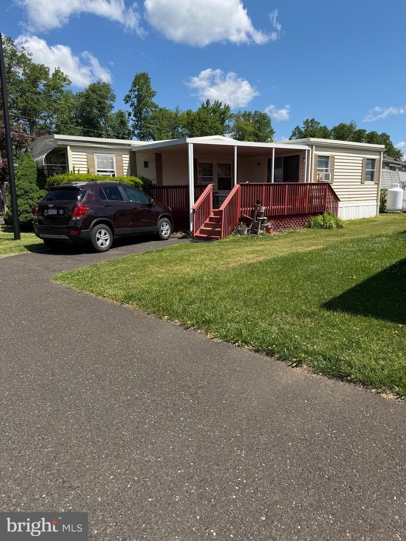 3413 Iris Avenue photo 4
