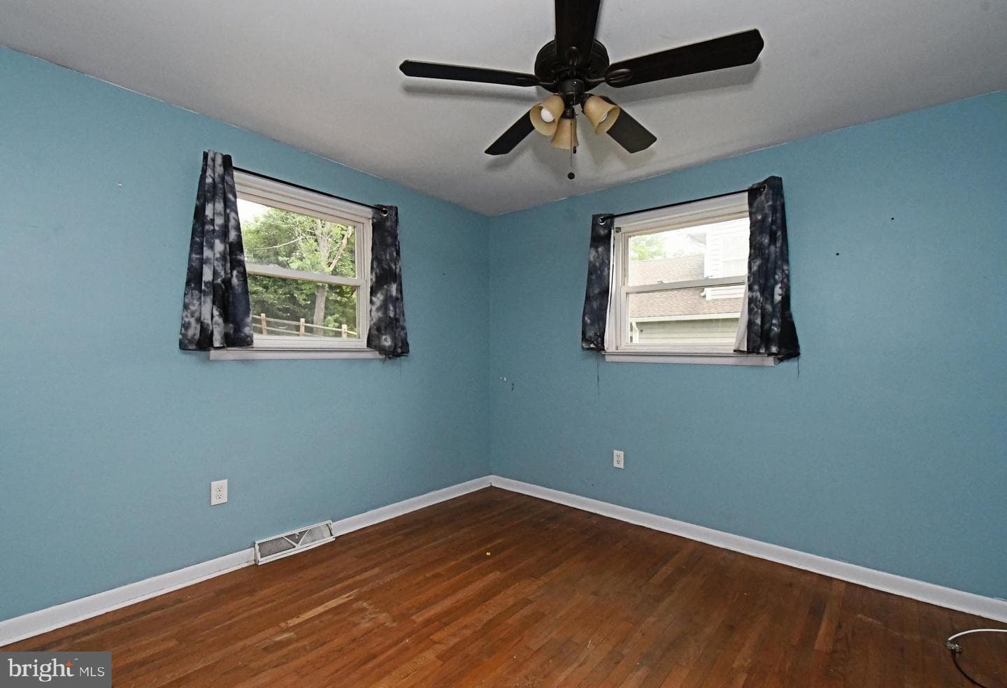 87 Hellberg Avenue photo 16