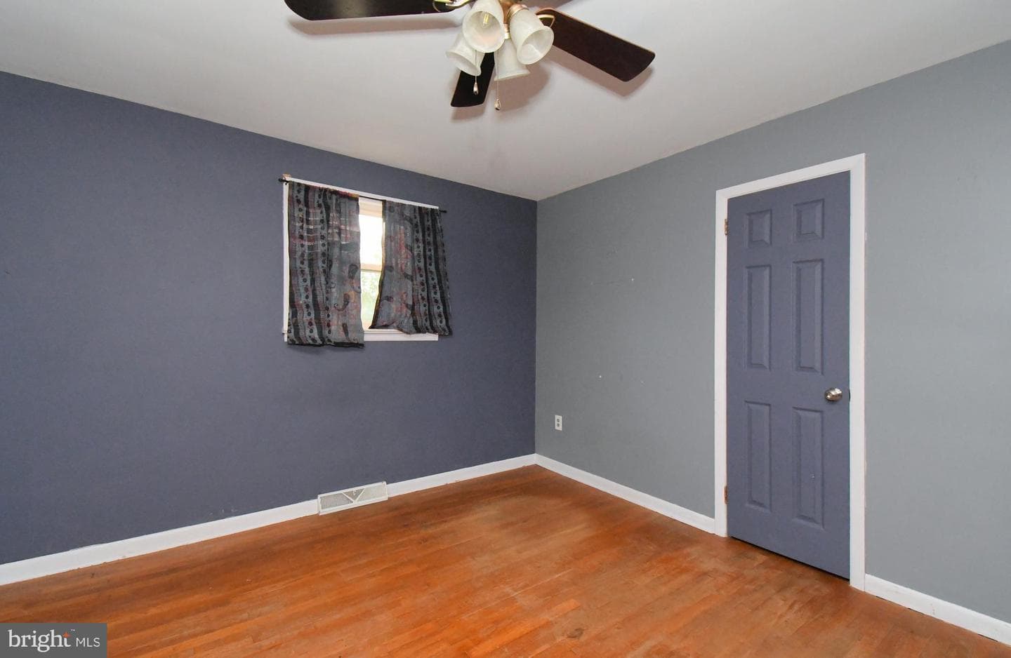 87 Hellberg Avenue photo 21
